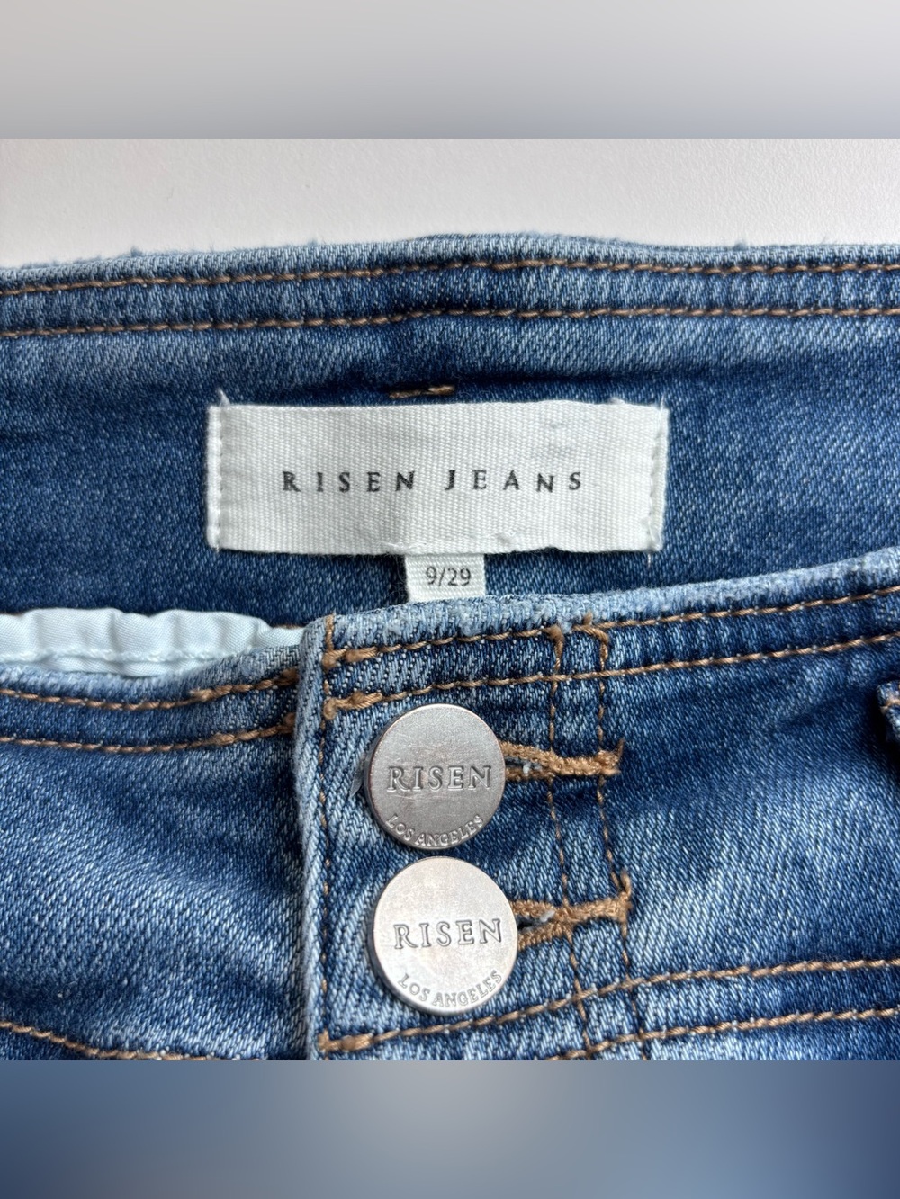 Risen High Rise Cropped Wide Leg Flare Jeans Medium Wash Size 9/29 - Picture 8 of 15